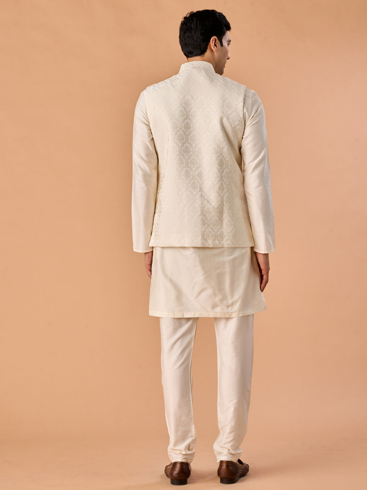 Manyavar Men Majestic Cream Nehru Jacket