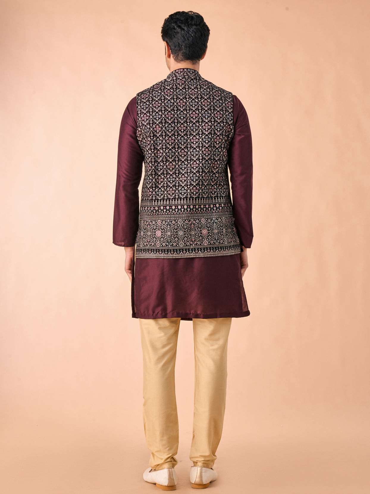 Manyavar Men Purple Velvet Elegance Nehru Jacket
