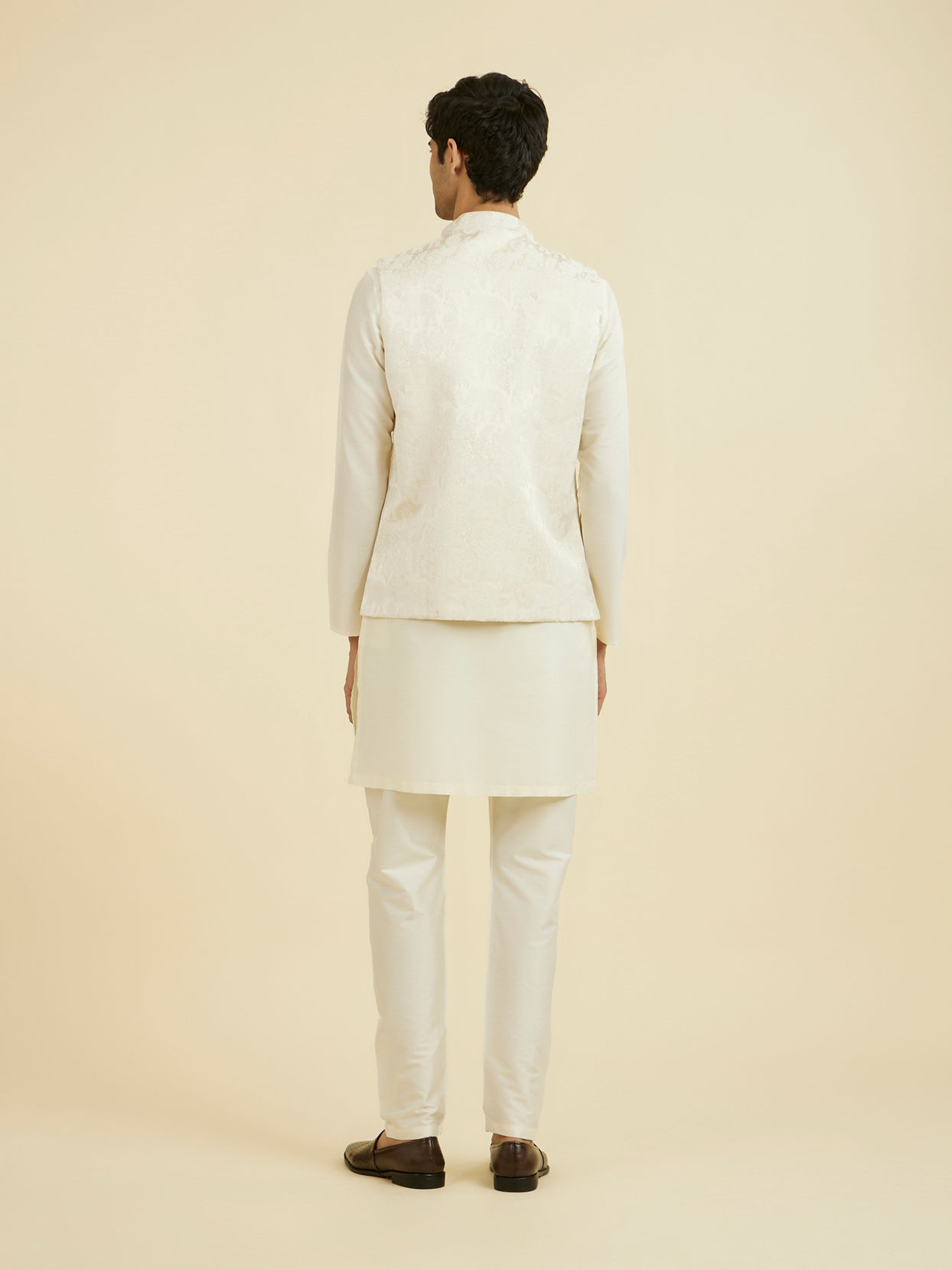 Manyavar Men Cream Brocade Nehru Jacket