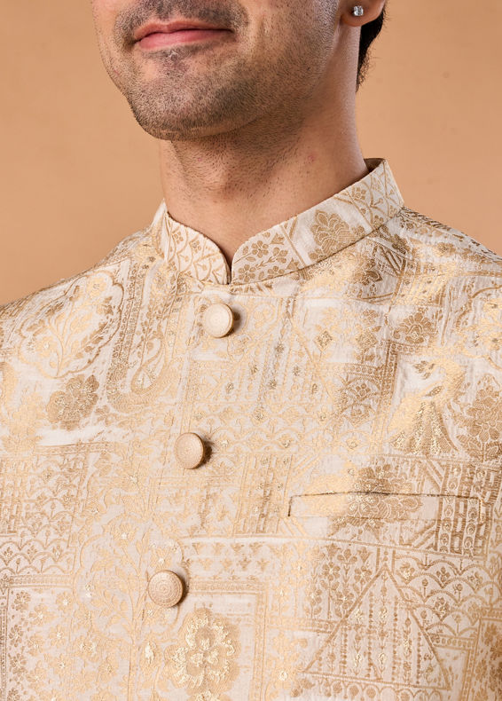 Manyavar Men Dazzling Gold Brocade Nehru Jacket