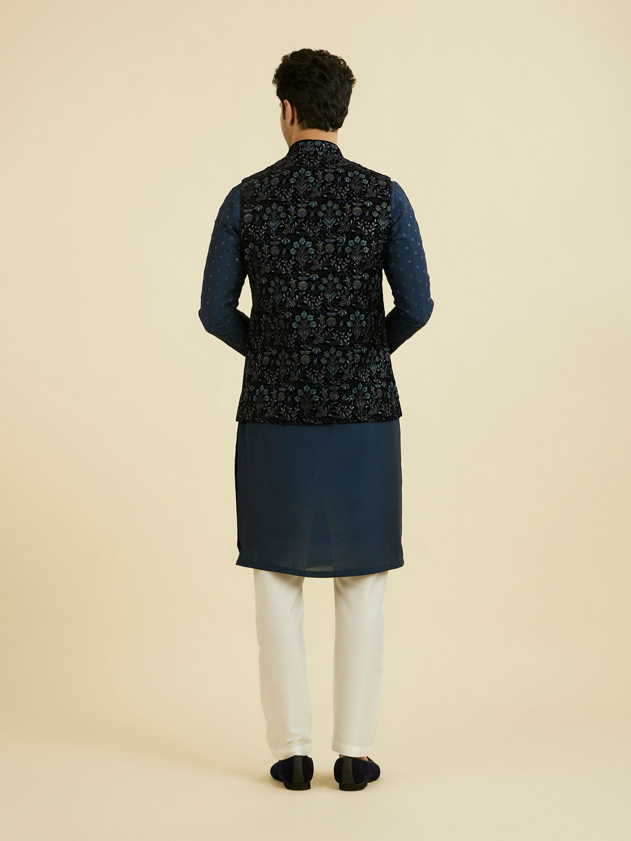 Manyavar Men Elegant Velvet Nehru Jacket