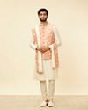 alt message - Manyavar Men Coral Pink Floral Patterned Kurta Jacket Set image number 3