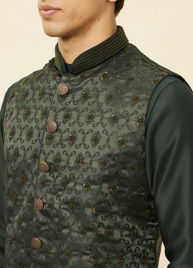 alt message - Manyavar Men Forest Green Mughal Motif Jacket Set image number 1