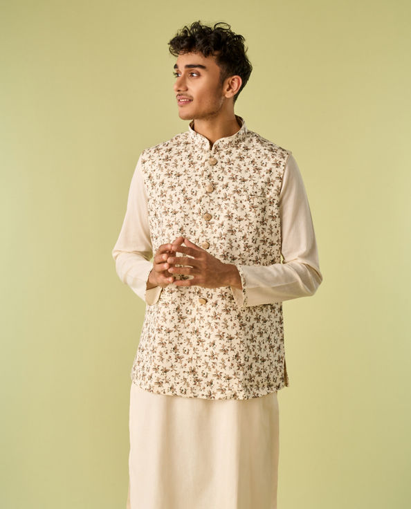 Diwas Men Sea Shell White Kurta Jacket With Floral Work