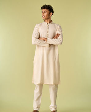 Diwas Men Sea Shell White Kurta Jacket With Floral Work