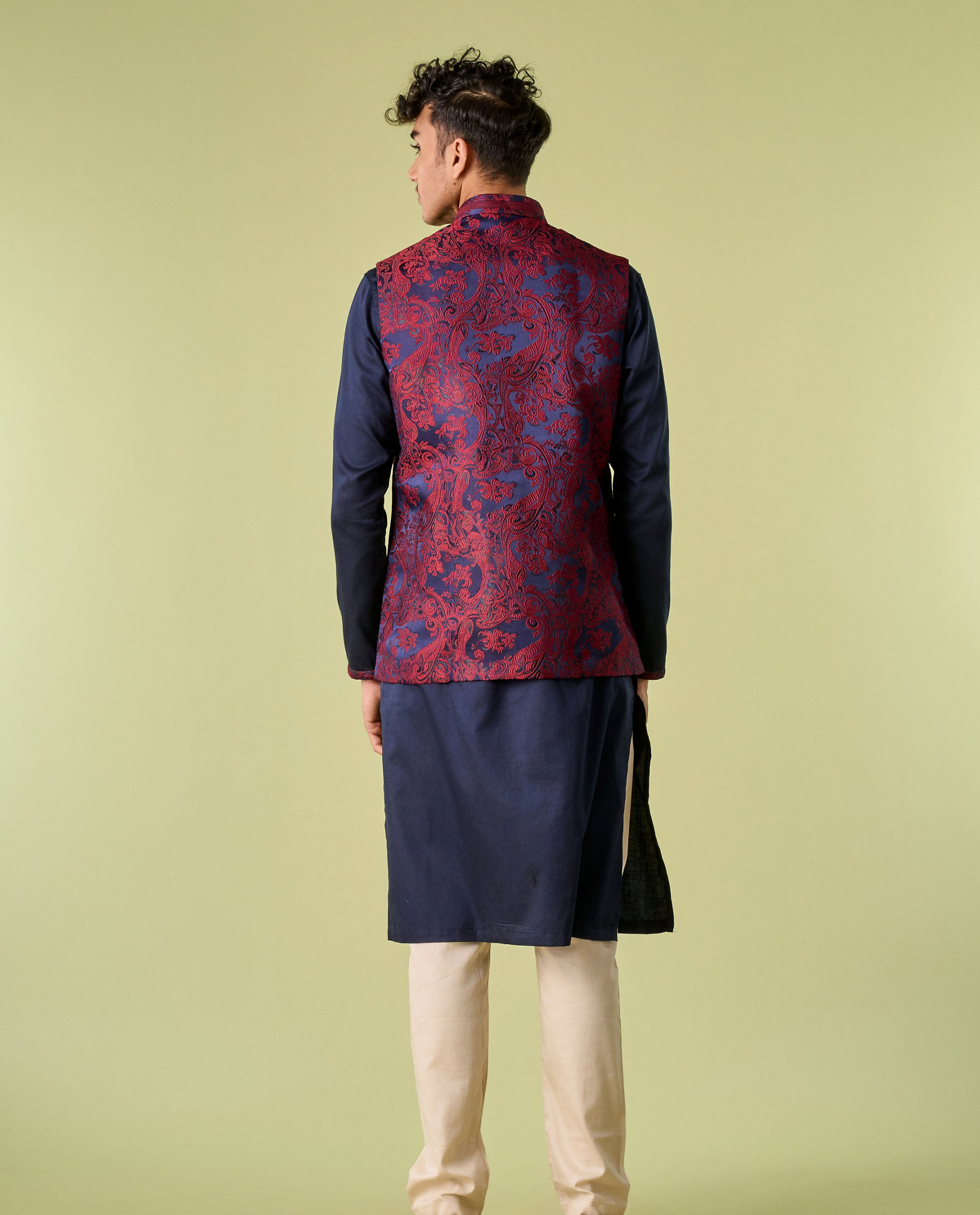 Diwas Men Paisley Blue Kurta Jacket Set