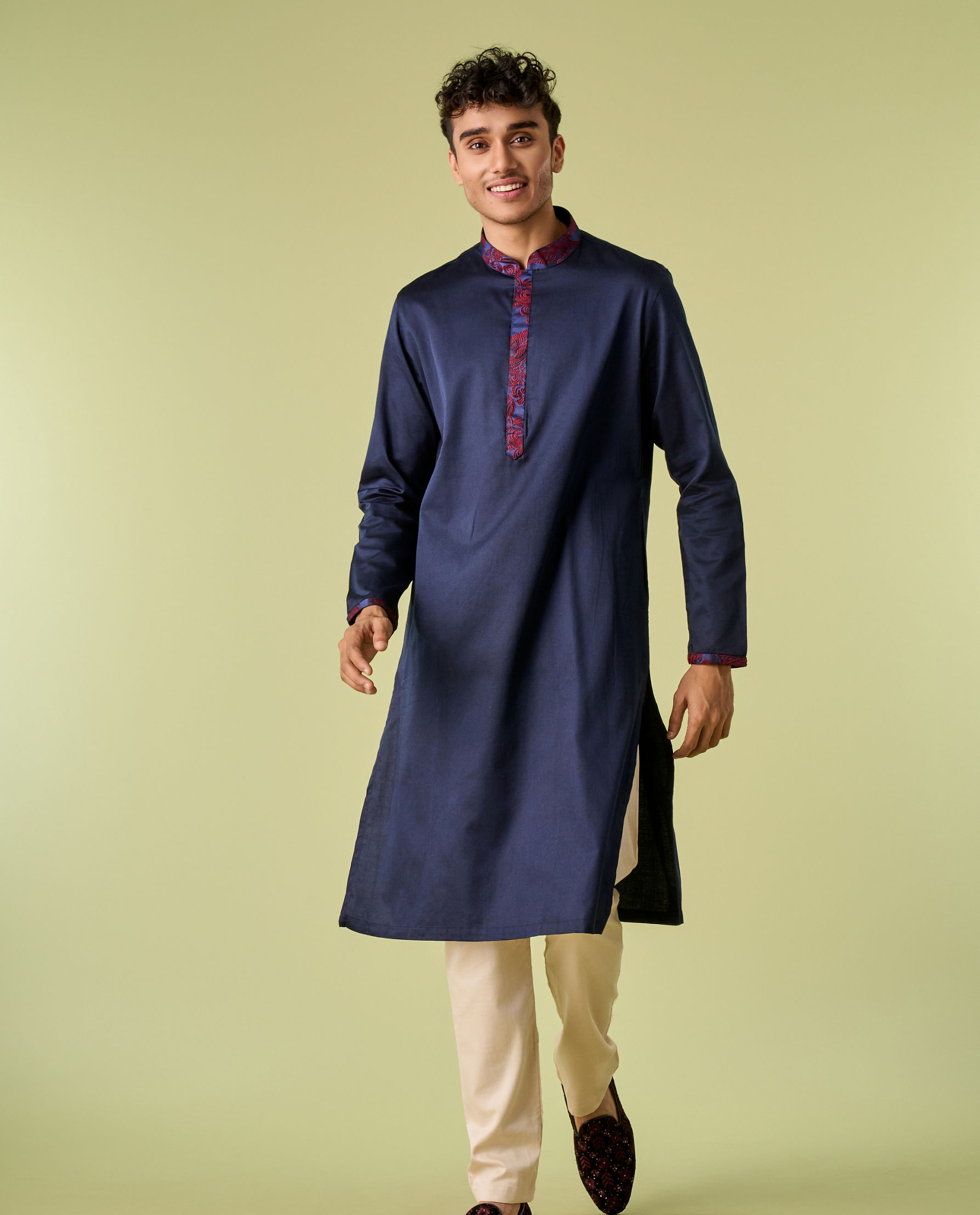 Diwas Men Paisley Blue Kurta Jacket Set