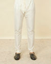 alt message - Manyavar Men Sesame White Thread Embroidered Kurta Jacket Set image number 5