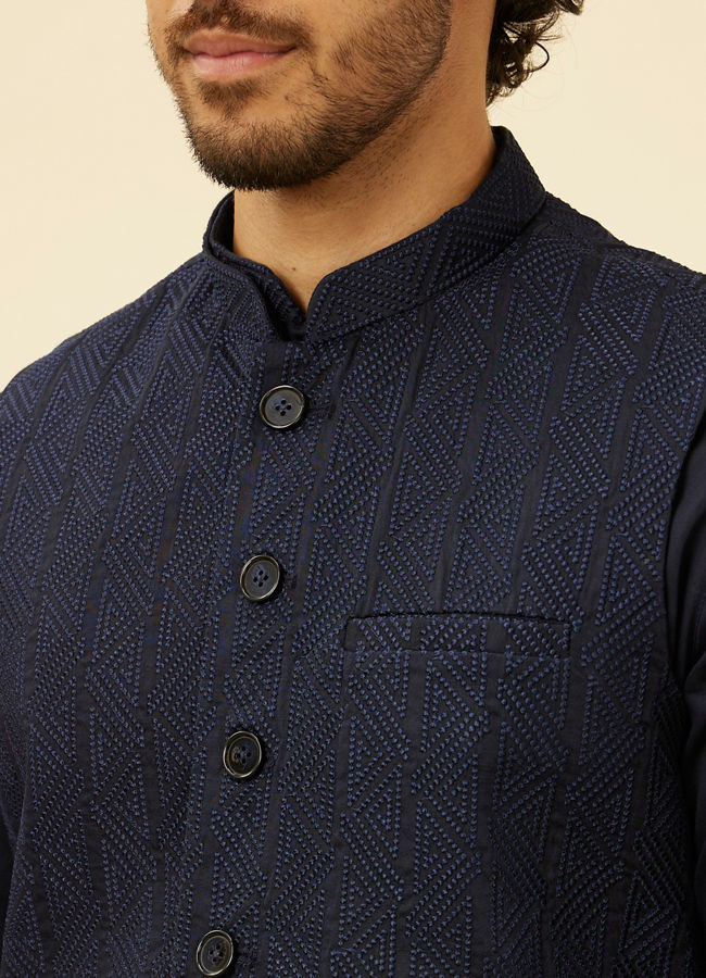 alt message - Manyavar Men Midnight Blue Triangular Patterned Kurta Jacket Set image number 1