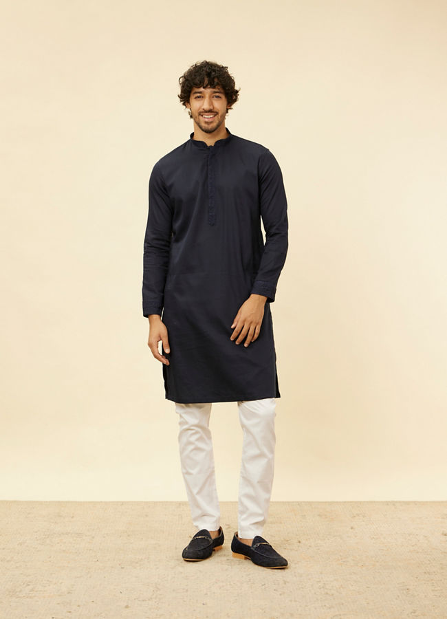 alt message - Manyavar Men Midnight Blue Triangular Patterned Kurta Jacket Set image number 2