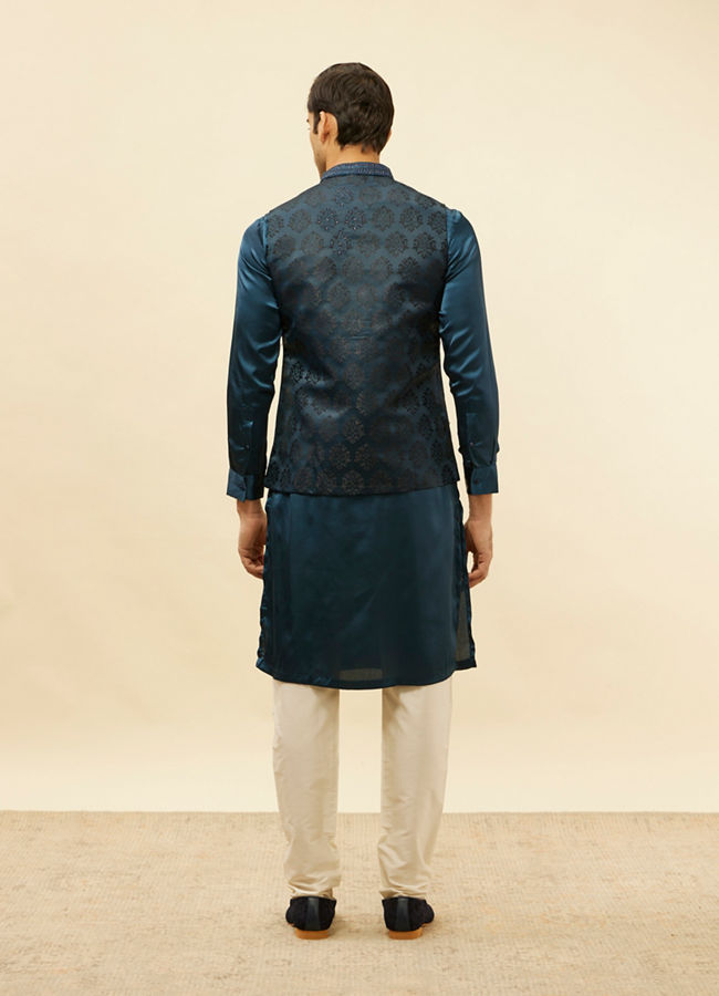 alt message - Manyavar Men Imperial Blue Jhallar Motif Kurta Jacket Set image number 3