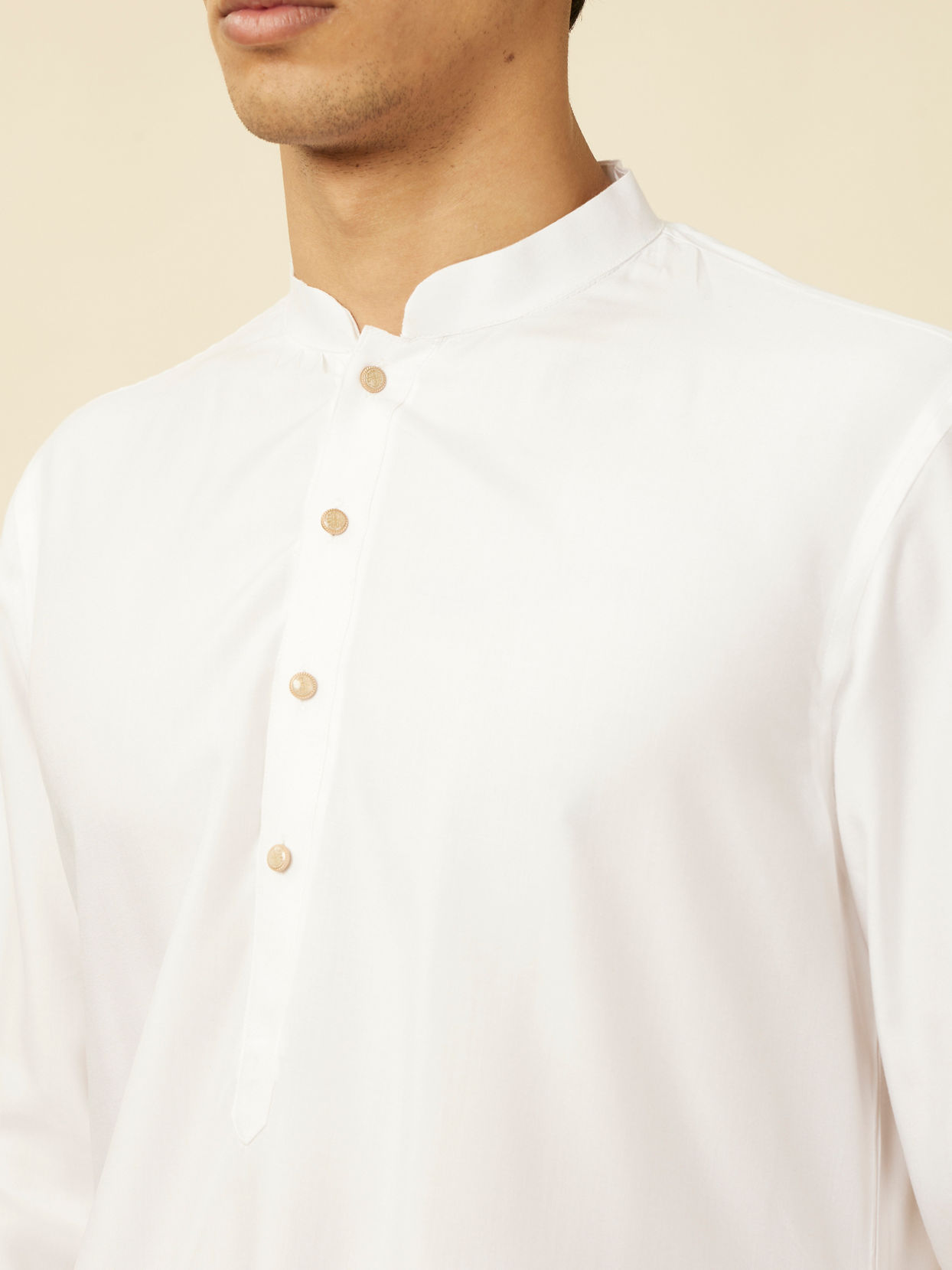 Manyavar Men Pristine White Chevron Patterned Jacket Set