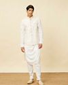 alt message - Manyavar Men Pristine White Chevron Patterned Jacket Set image number 3