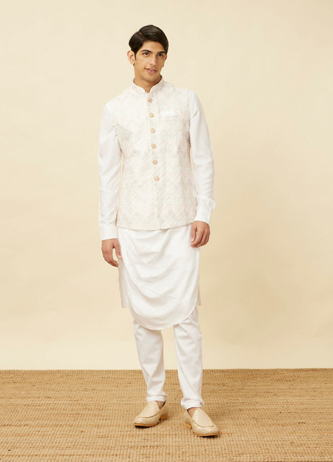 alt message - Manyavar Men Pristine White Chevron Patterned Jacket Set image number 3