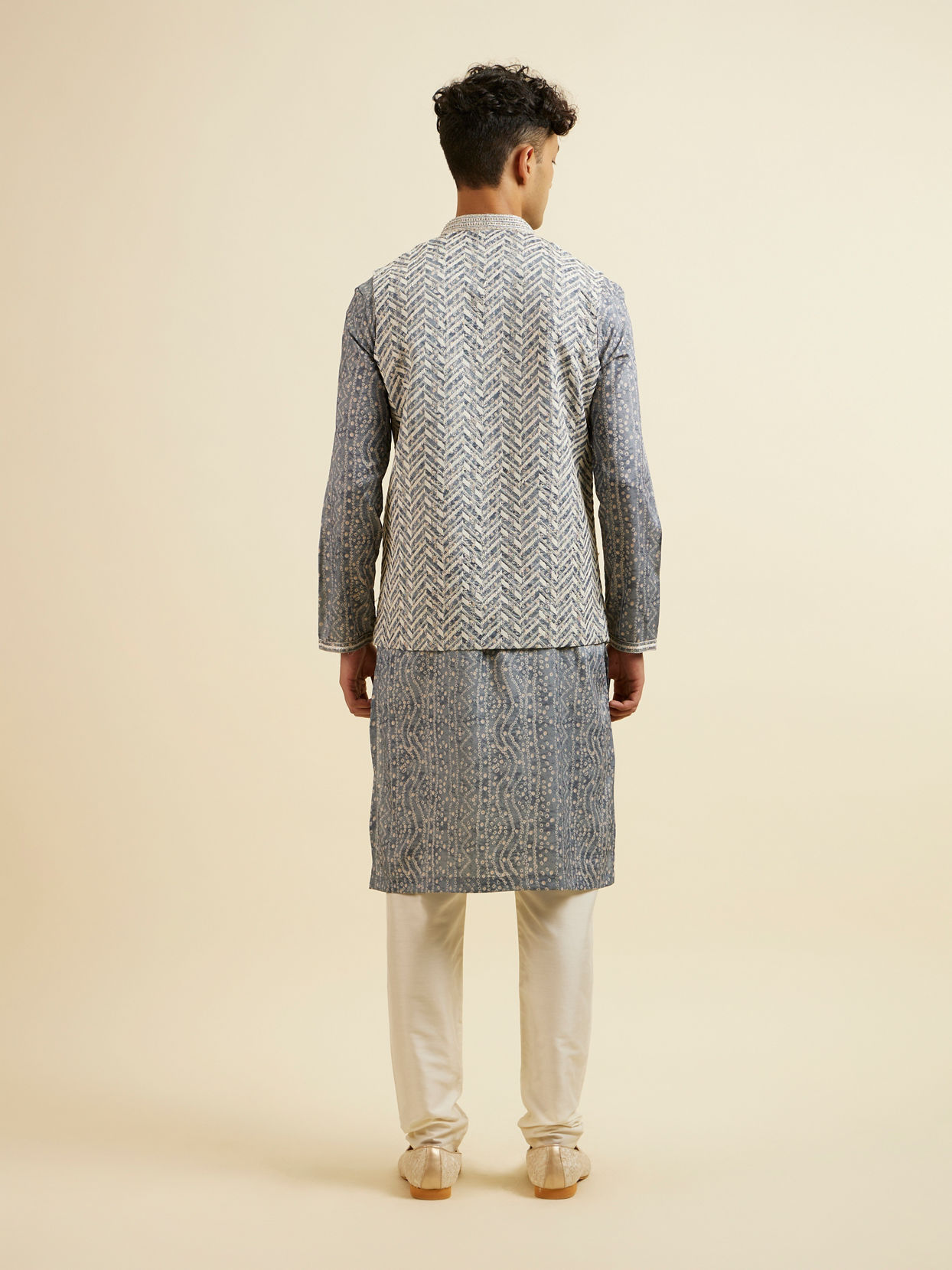 Manyavar Men Dark Grey Chevron Patterned Jacket Set
