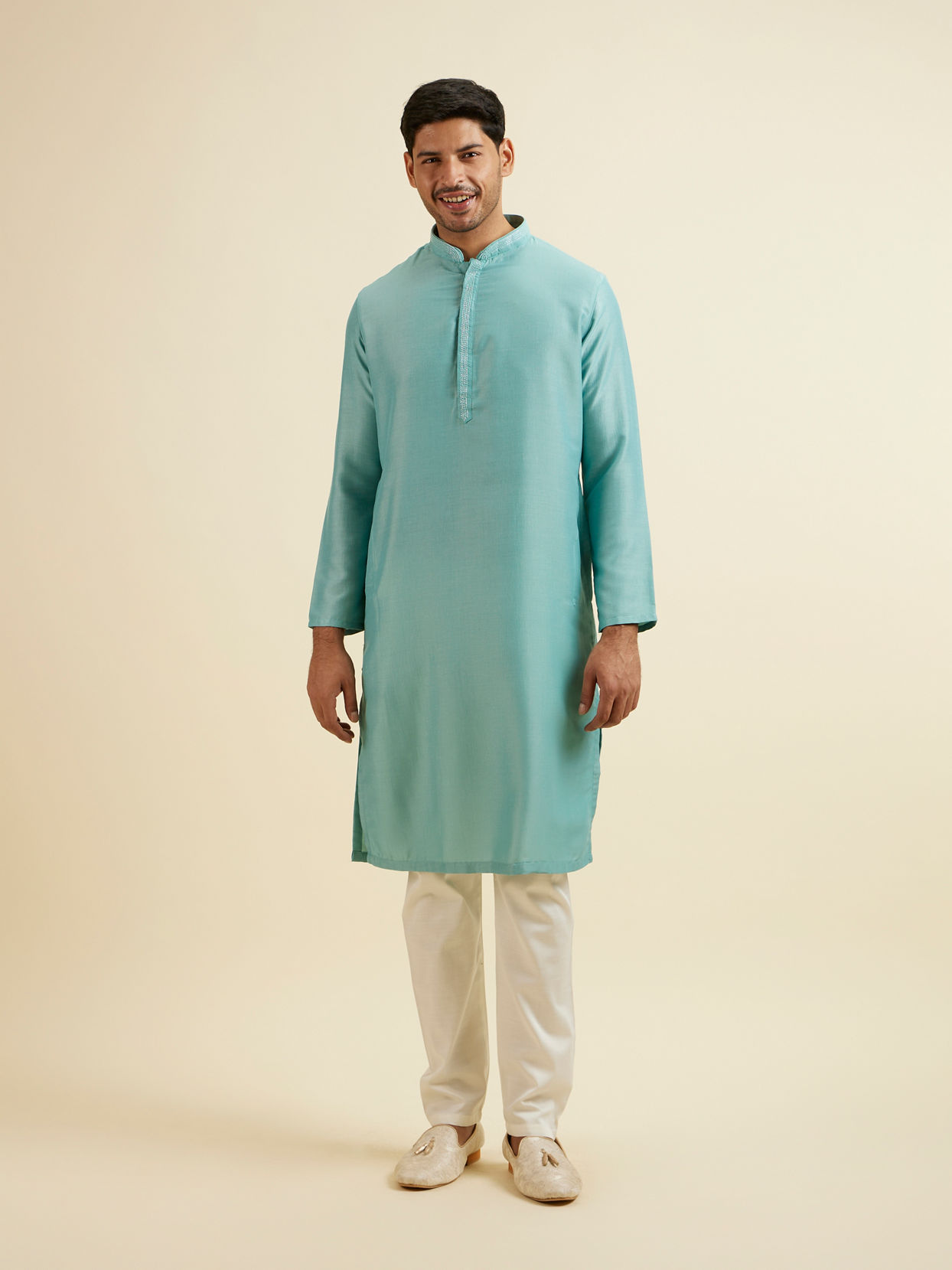 alt message - Manyavar Men Aqua Green Kurta Jacket Set with Exquisite Hand Embroidery and Cutdana Work image number 3