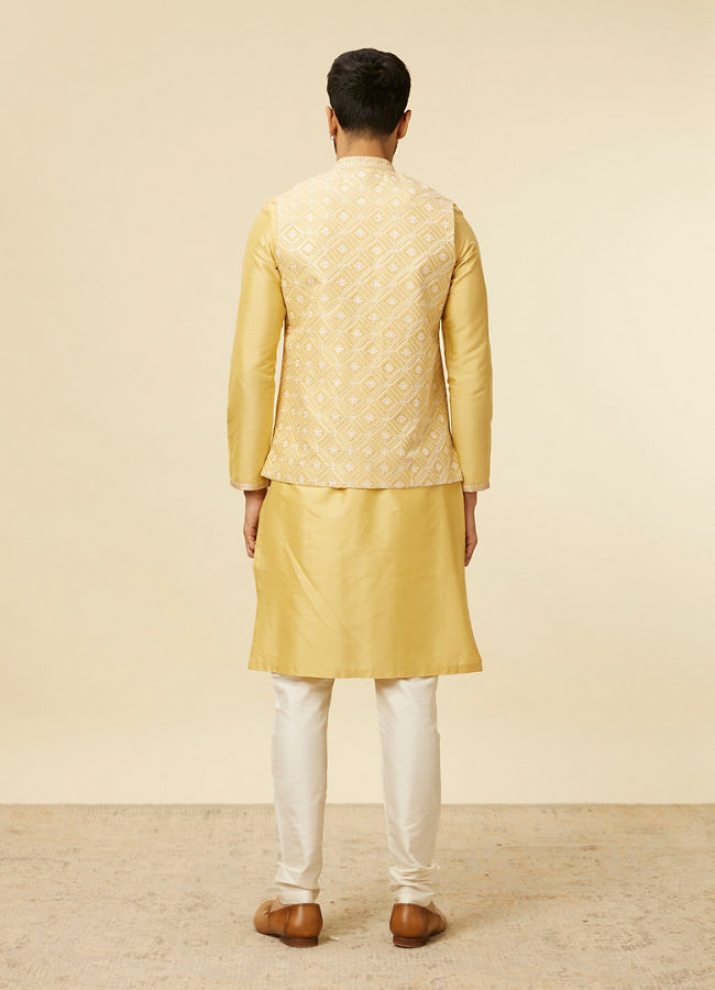 Manyavar Men Yellow Grid Patterned Chowkadi Motif Jacket Set