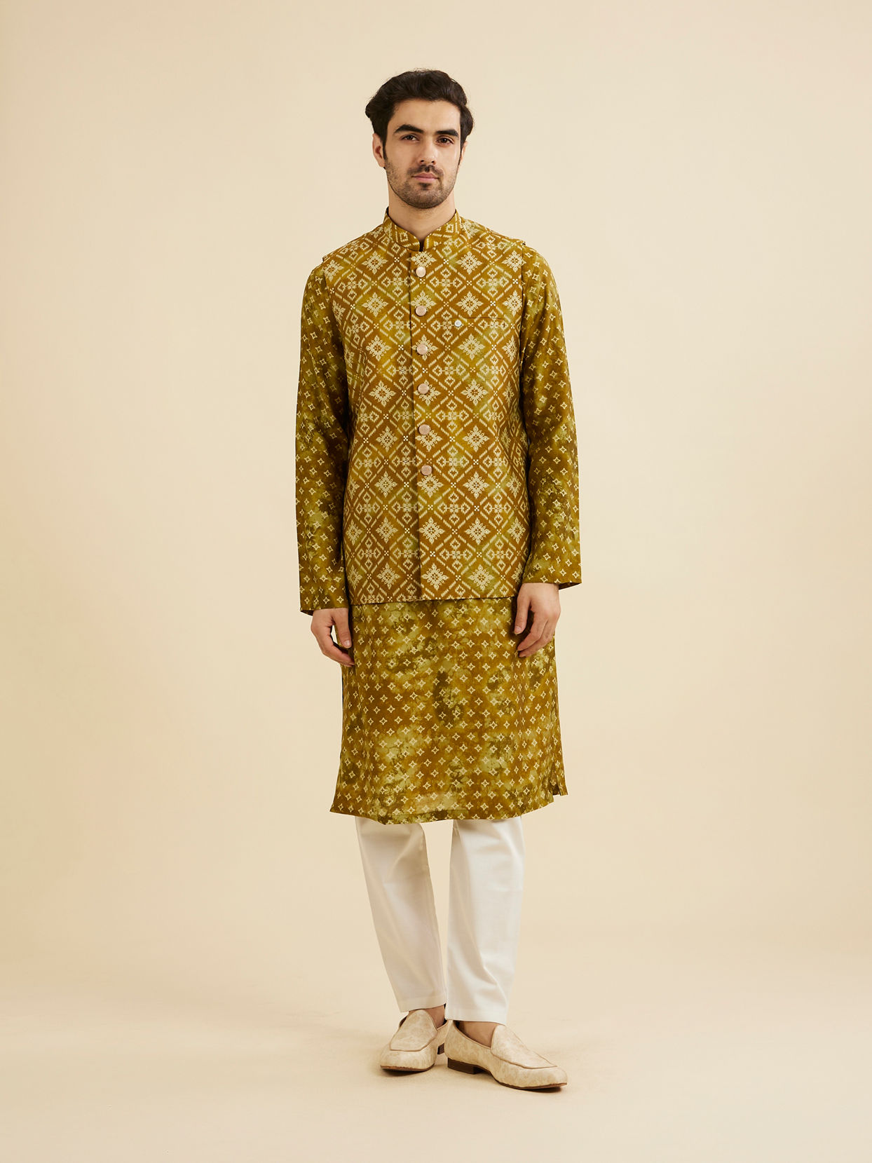 Manyavar Men Mehndi Green Elegance Kurta Jacket Set