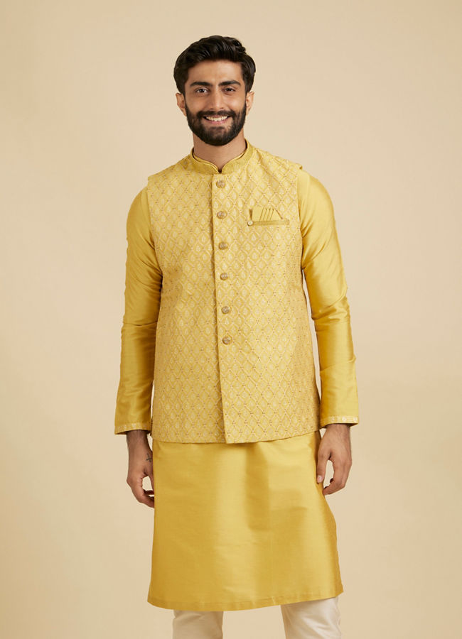 Manyavar Men Mustard Yellow Jaal Patterned Jacket Set with Fern Motifs