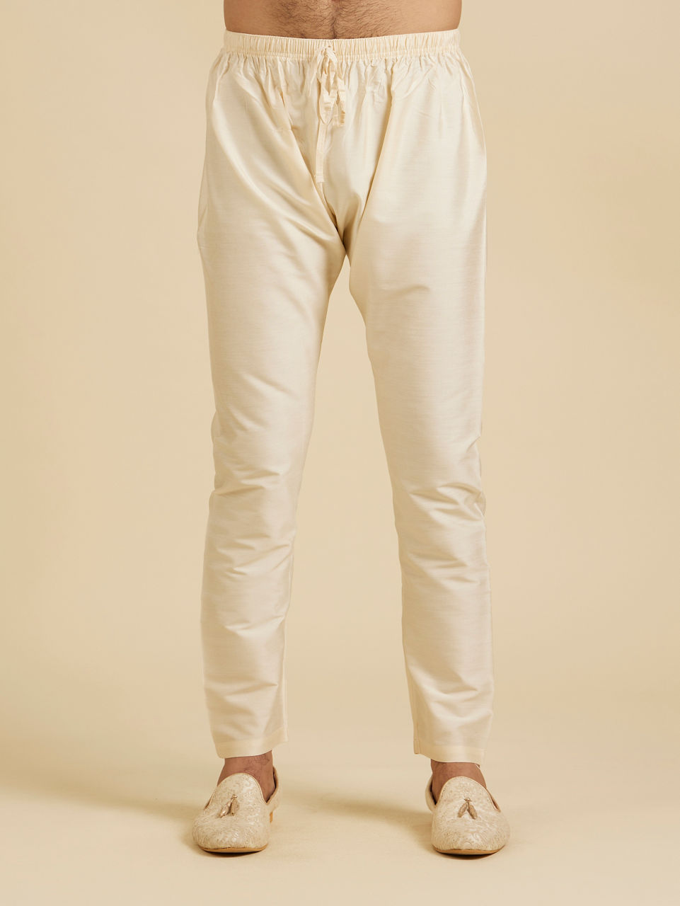 Manyavar Men Mustard Yellow Jaal Patterned Jacket Set with Fern Motifs