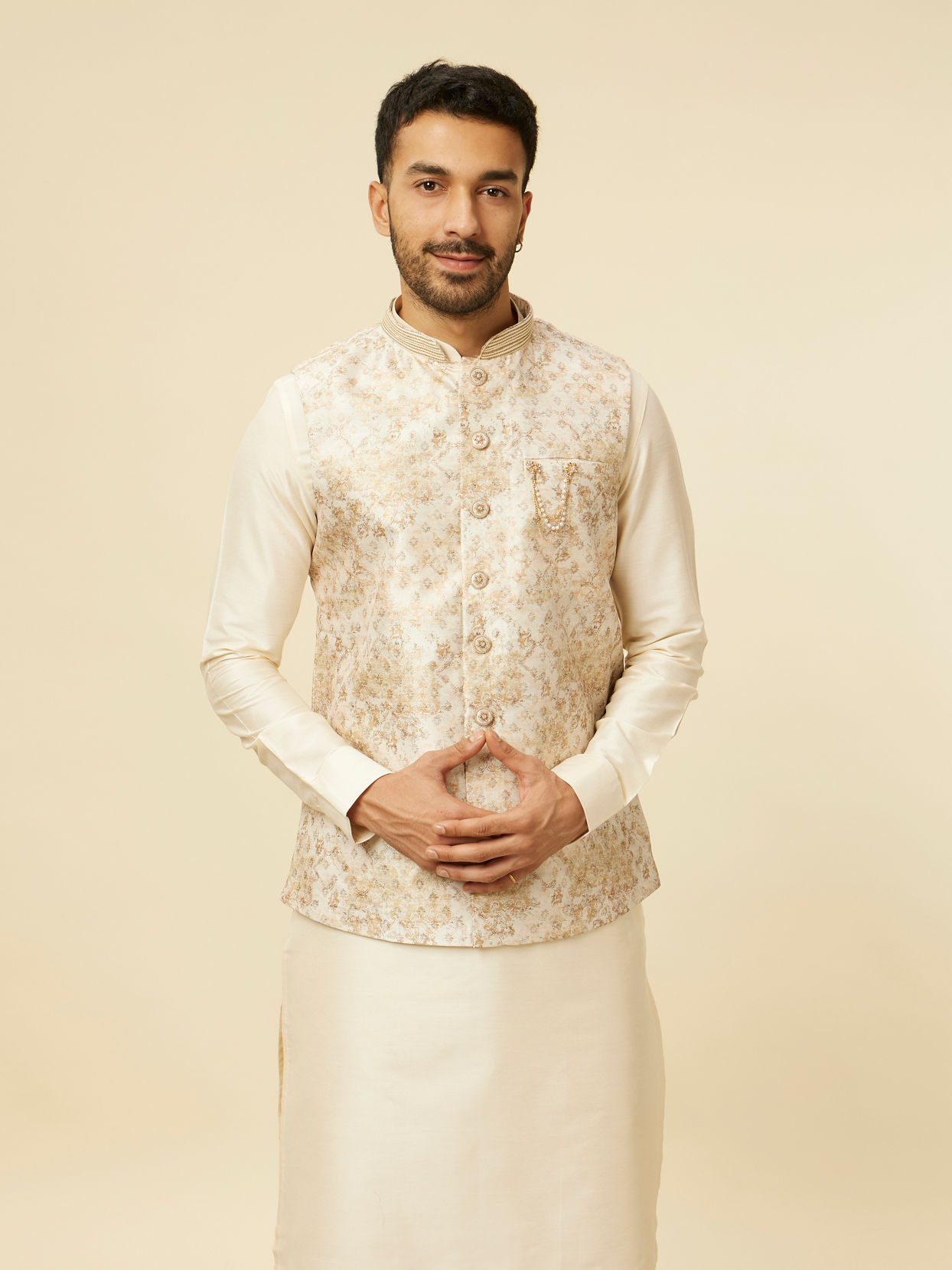 alt message - Manyavar Men Cream Floral Printed Jacket Set image number 0