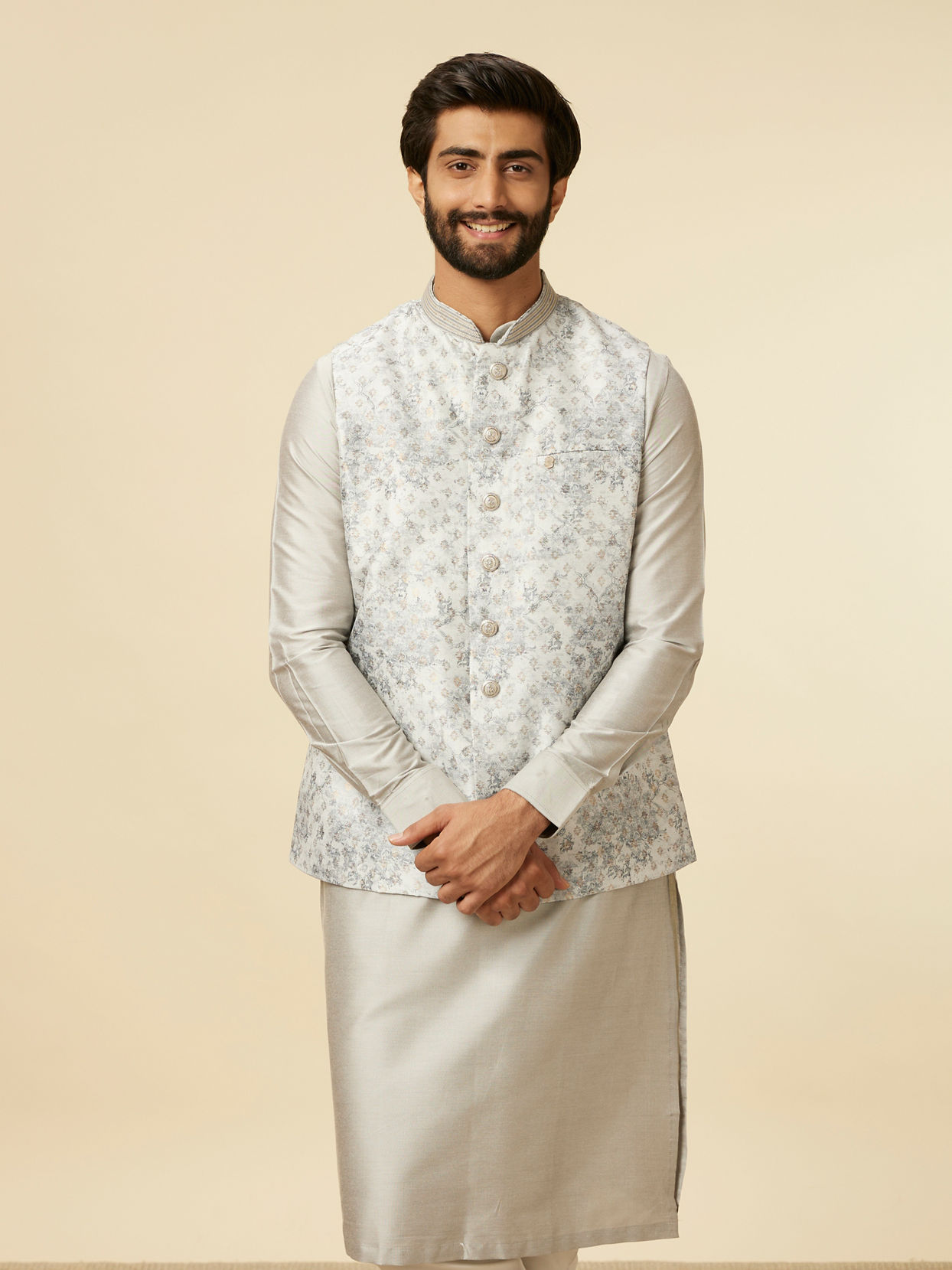 alt message - Manyavar Men Light Grey Bel Buti Patterned Jacket Set image number 0