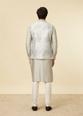 alt message - Manyavar Men Light Grey Bel Buti Patterned Jacket Set image number 5