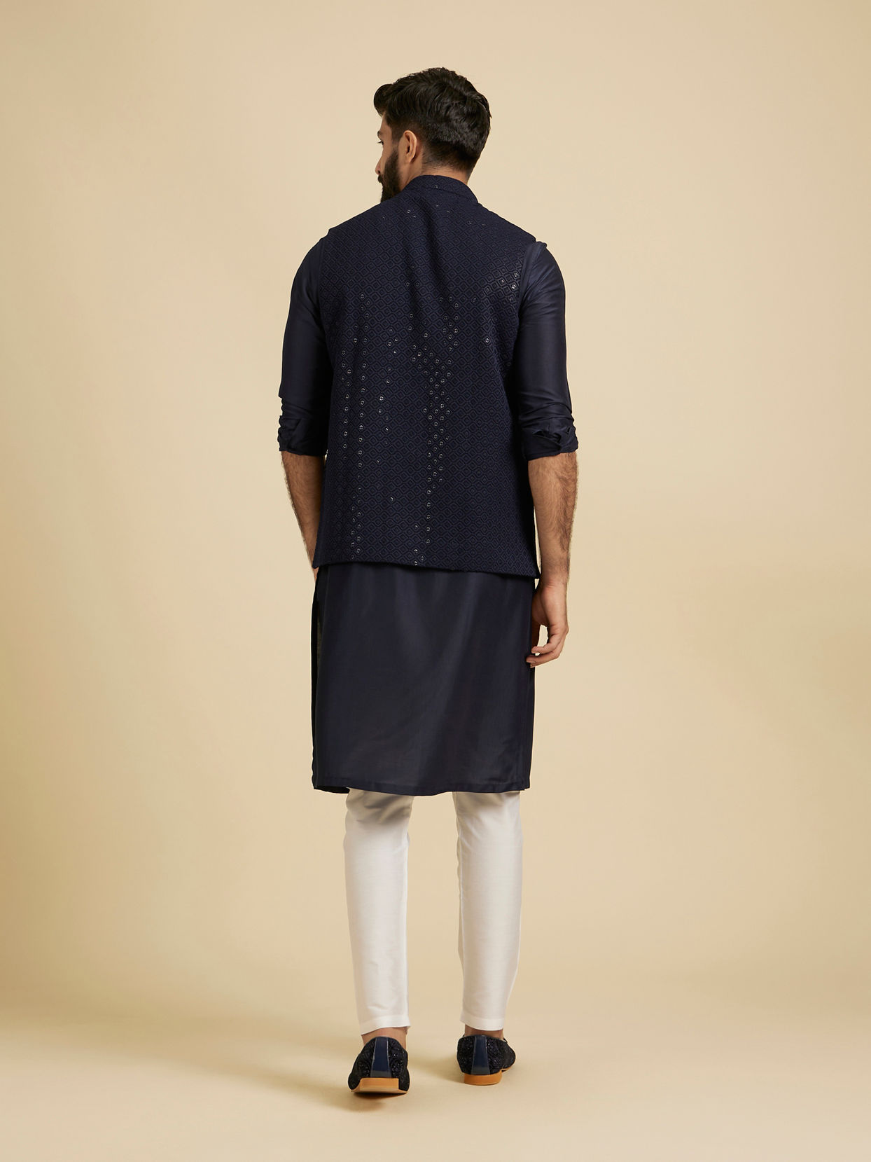 Manyavar Men Dark Blue Rapture Kurta Jacket Set image number 5