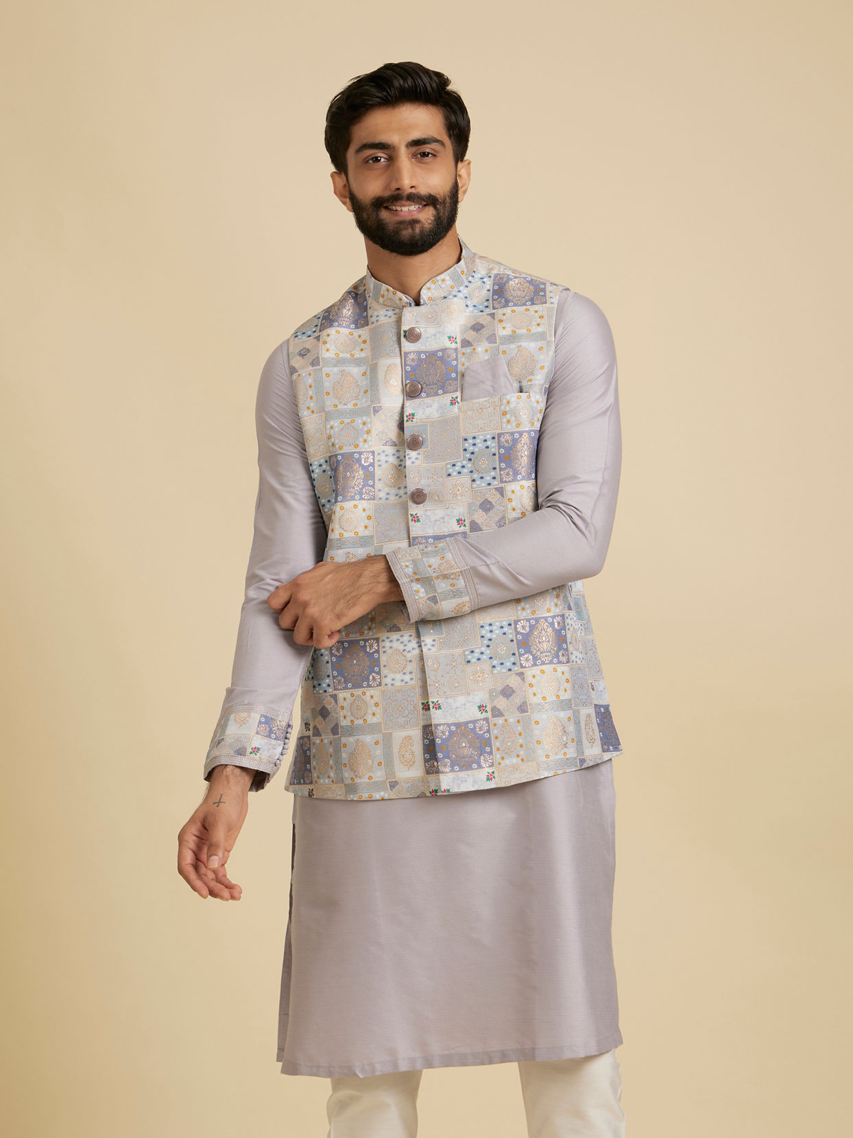 Manyavar Men Soft Lilac Medallion Printed Jacket Set
