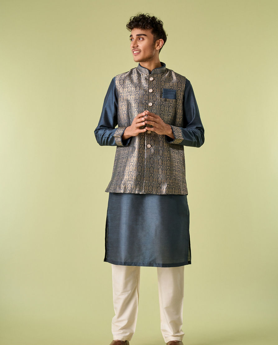 Diwas Men Space Grey Medallion Patterned Jacket Set