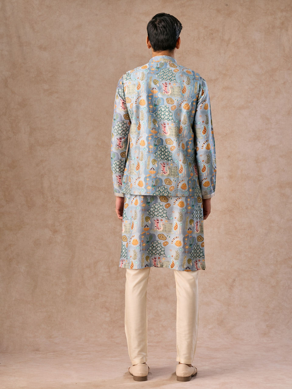 Manyavar Men Elegant Light Grey Kurta Jacket Set