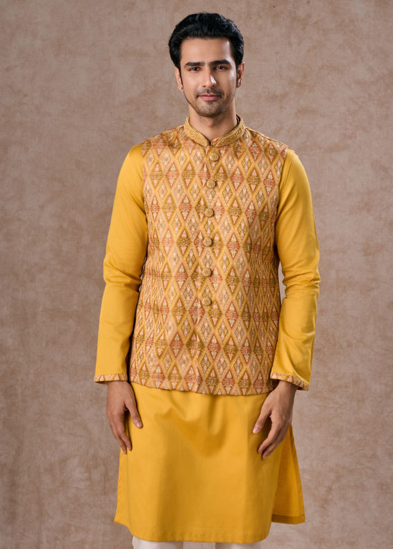 Manyavar Men Yellow Radiance Kurta Jacket Set