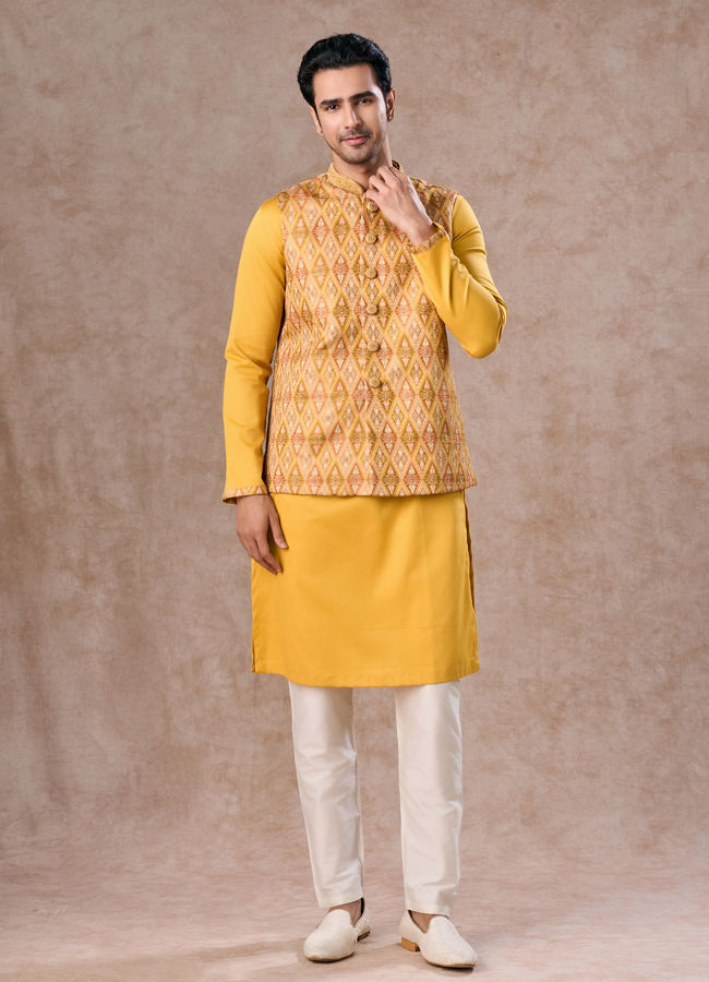Manyavar Men Yellow Radiance Kurta Jacket Set