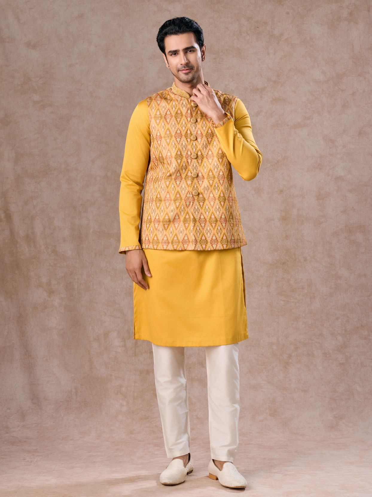 Manyavar Men Yellow Radiance Kurta Jacket Set