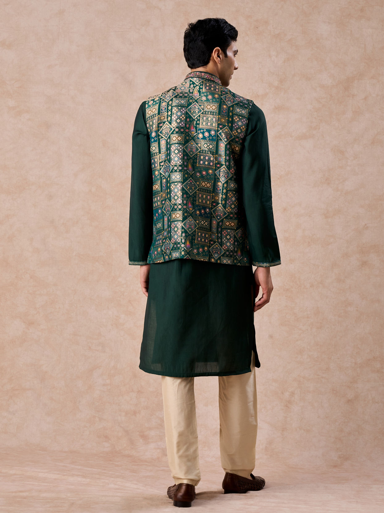 Manyavar Men Emerald Elegance Kurta Jacket Set