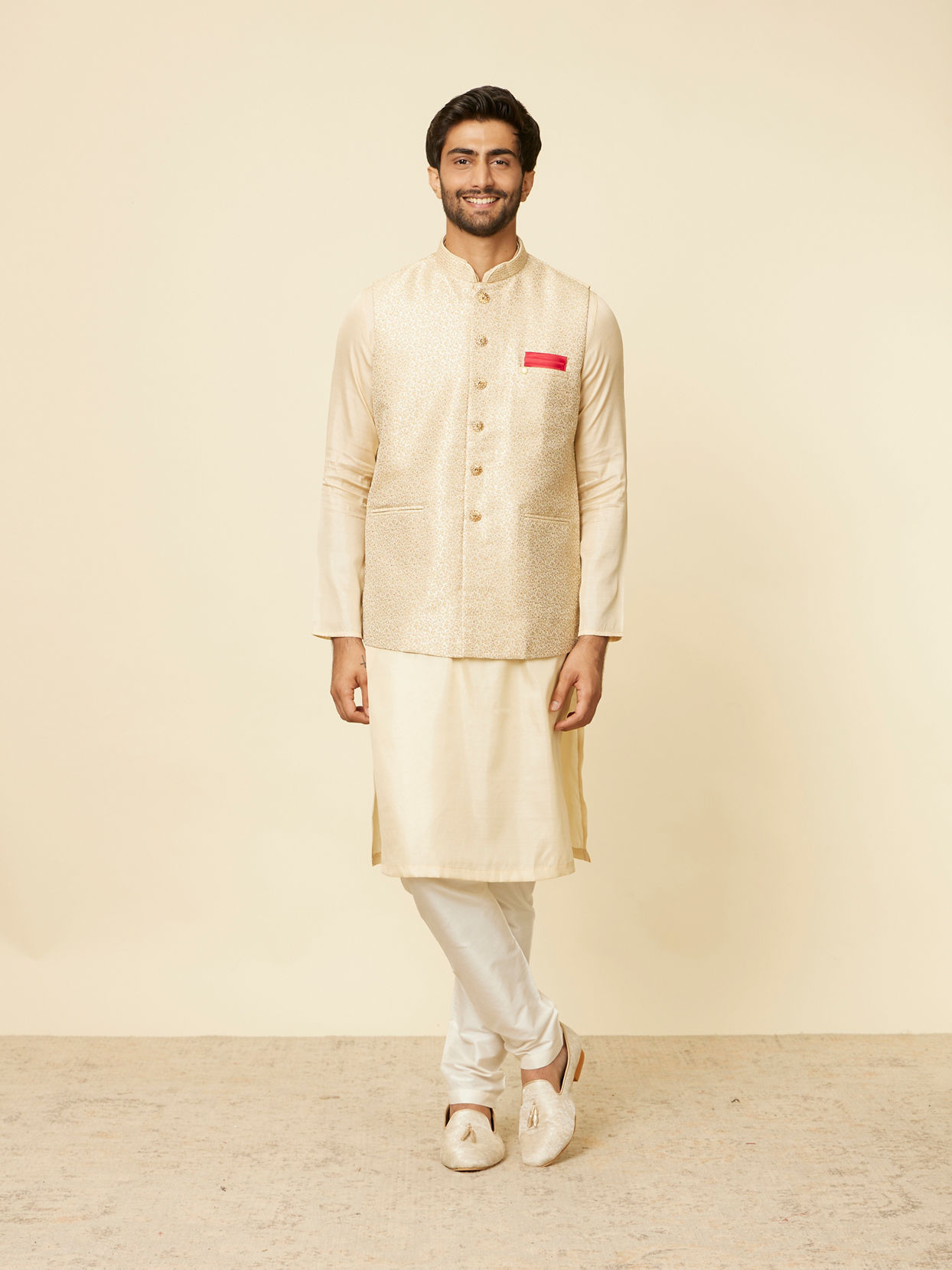 alt message - Manyavar Men Beige Imperial Jaal Embroidered Jacket image number 2