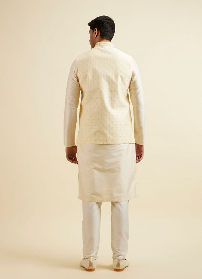 Manyavar Men Light Cream Buta Patterned Jacket image number 3