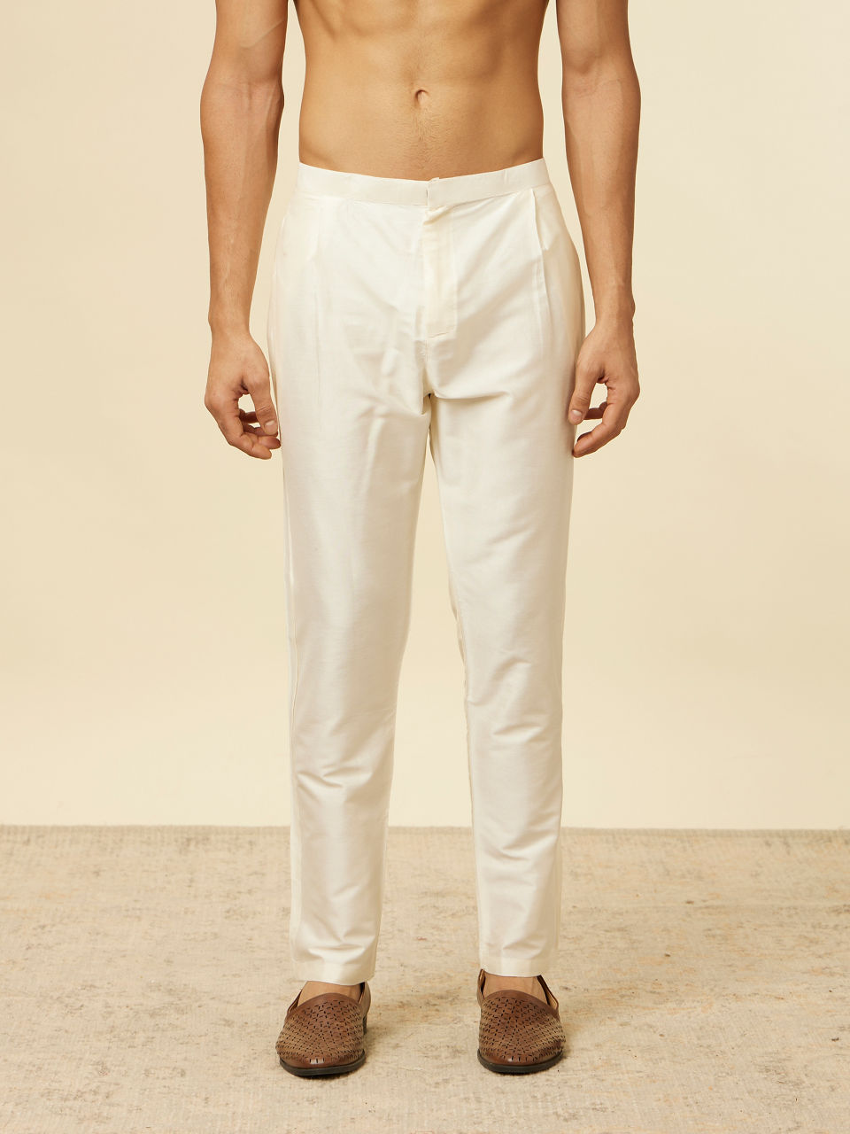 Manyavar Men Dusty Pink Self Patterned Jacket Set