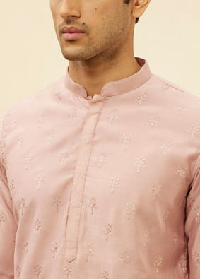 alt message - Manyavar Men Lemonade Pink Floral Buta Patterned Kurta Jacket Set image number 2