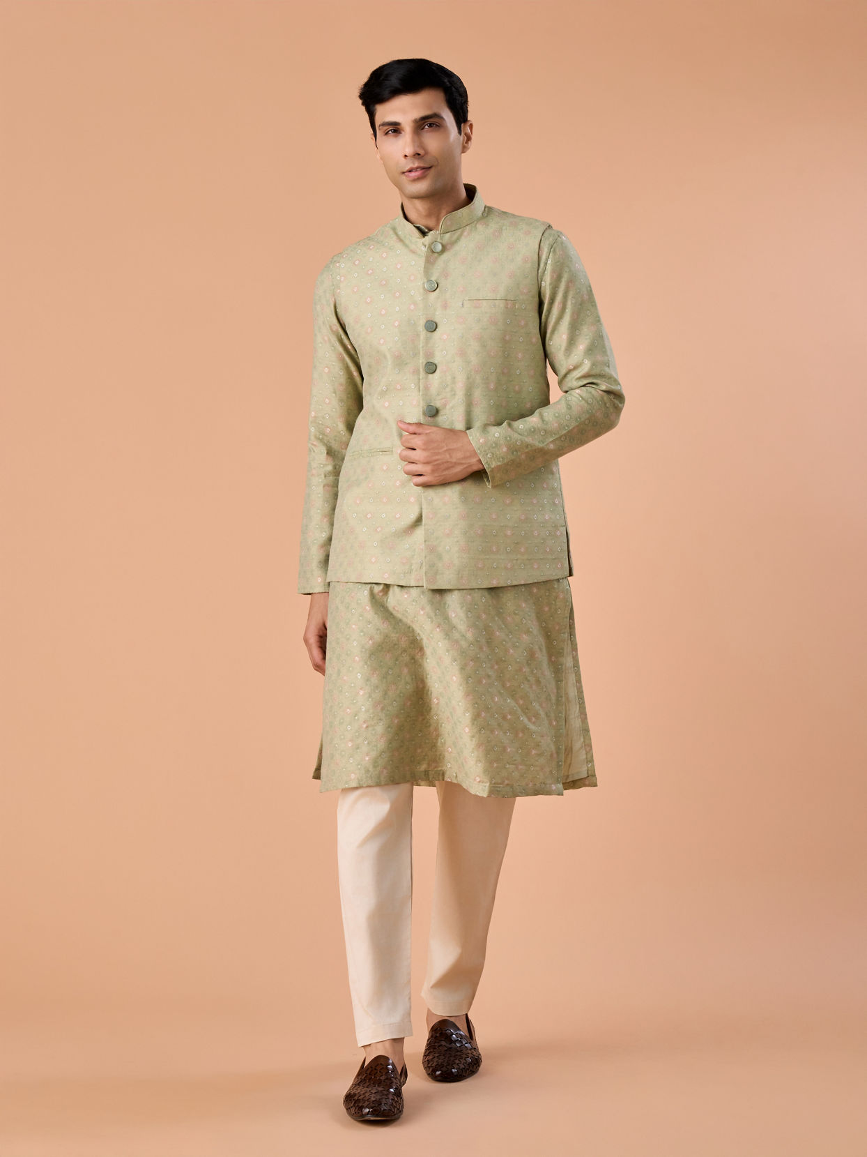 Manyavar Men Verdant Elegance Kurta Jacket Set