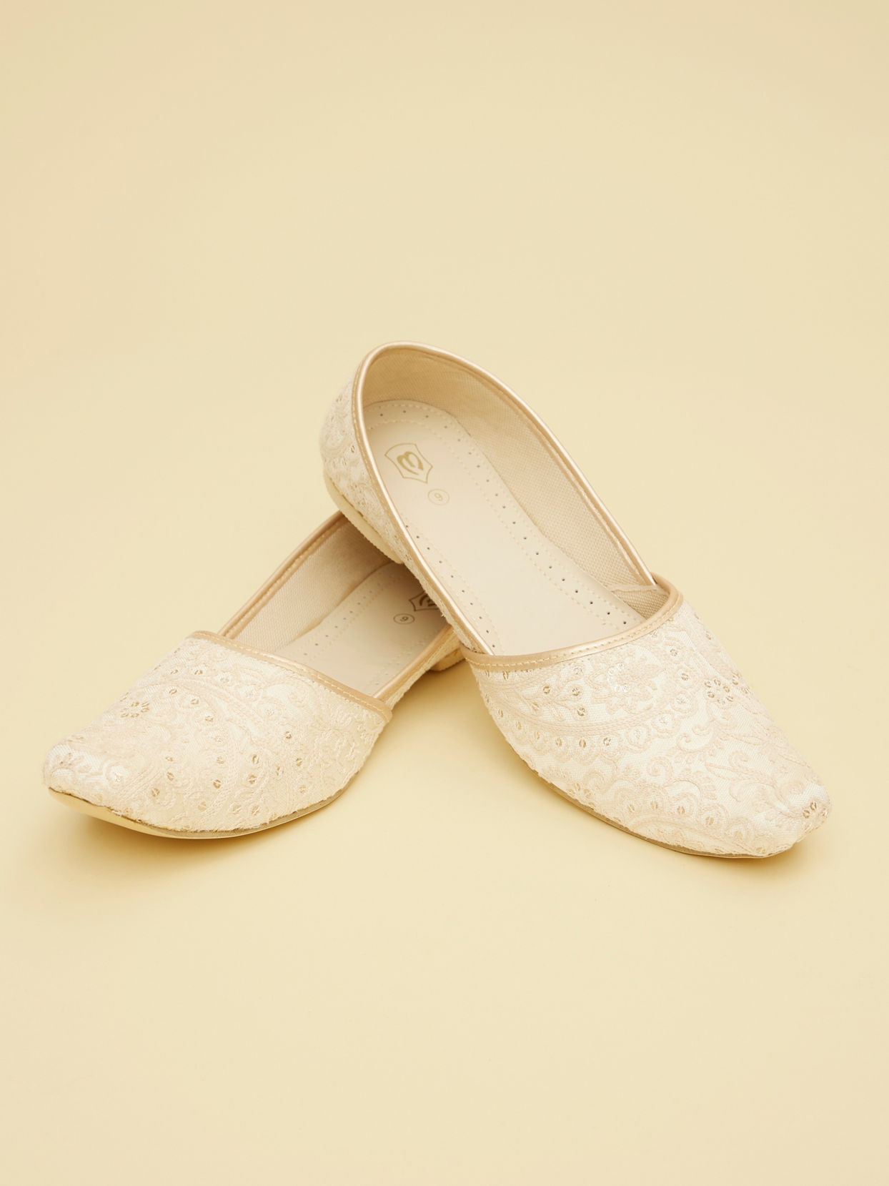Manyavar Men Glam Biscuit Jooti