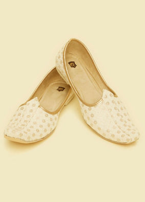 Manyavar Men Exquisite Cream Georgette Jooti