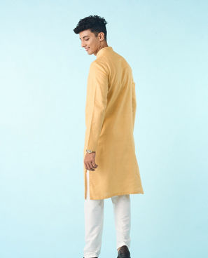 Diwas Men Majestic Black Kurta