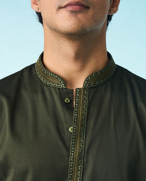 Diwas Men Olive Green Elegance Kurta