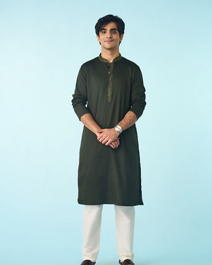 Diwas Men Olive Green Elegance Kurta