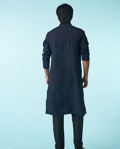 Diwas Men Elegant Dark Blue Kurta