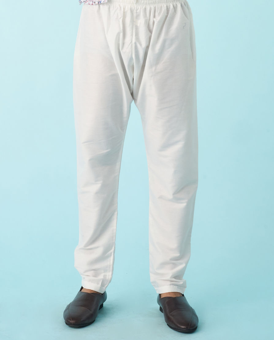 Diwas Men White Elegance Kurta