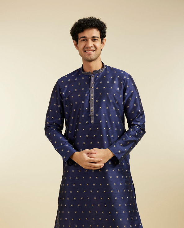 alt message - Diwas Men Indigo Blue Buta Embroidered Kurta with Sequin image number 0