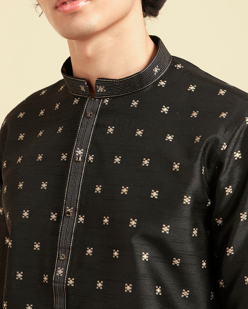 Diwas Men Black Majestic Kurta