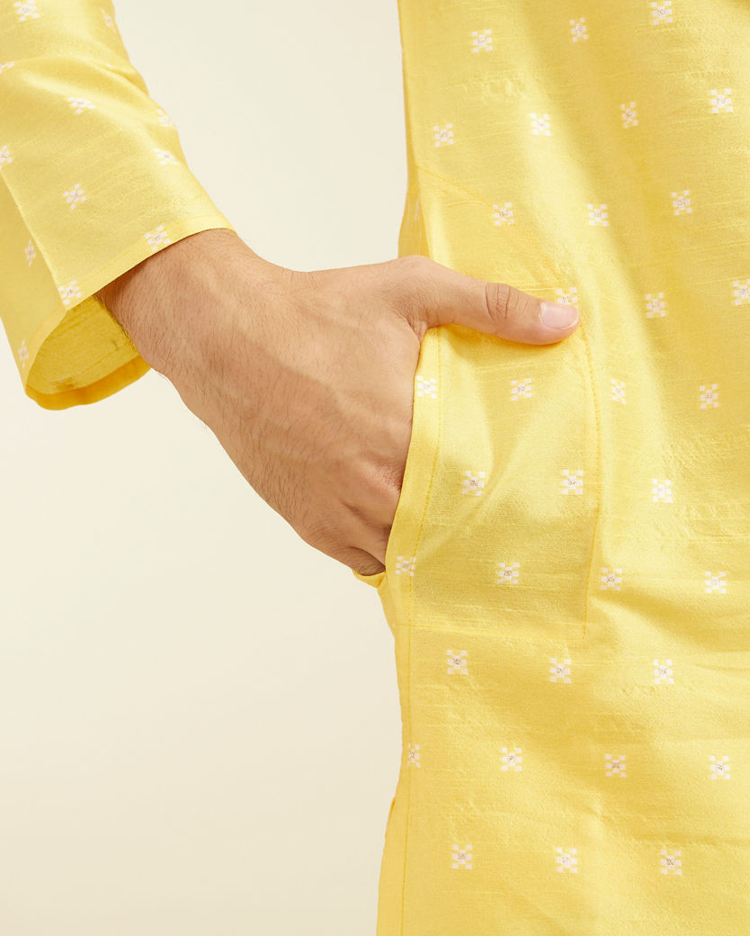 Diwas Men Sunshine Yellow Buta Embroidered Kurta with Sequin